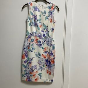 Calvin Klein 4P floral dress